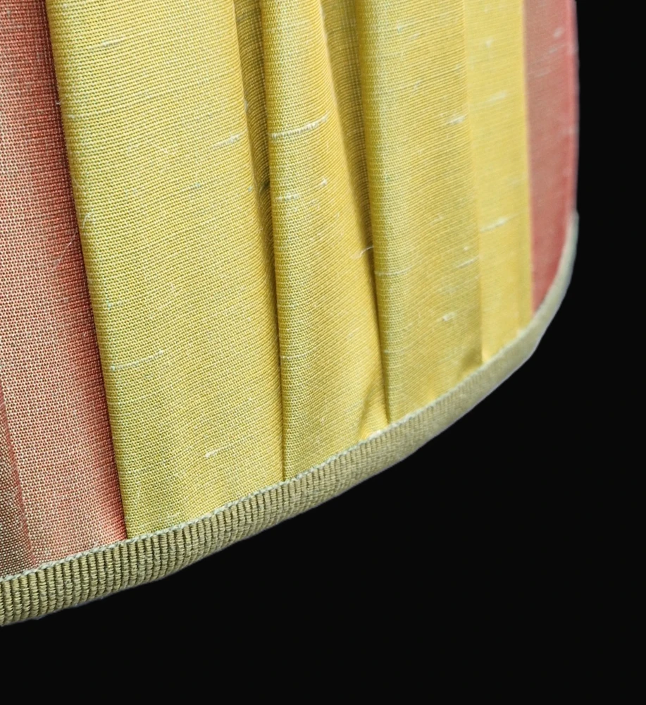 Paralume multicolore plissettato con fodera